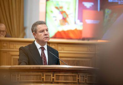 GARCÍA-PAGE AFIRMA QUE «ESPAÑA NO NECESITA CAMBIAR LA CONSTITUCIÓN PARA OPTIMIZAR SU CONVIVENCIA»