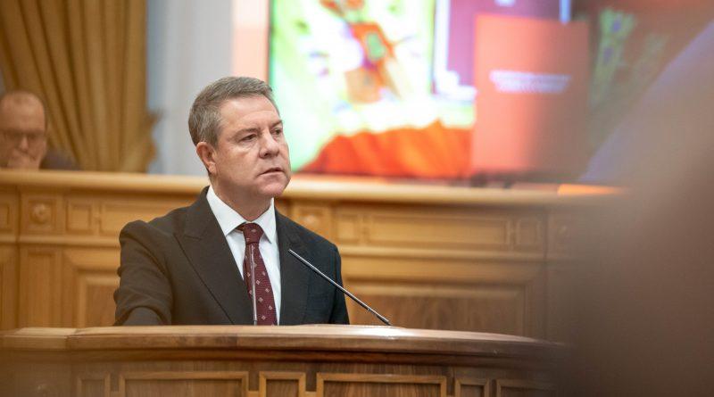 GARCÍA-PAGE AFIRMA QUE «ESPAÑA NO NECESITA CAMBIAR LA CONSTITUCIÓN PARA OPTIMIZAR SU CONVIVENCIA»