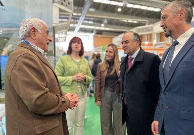 EL ALCALDE DE TALAVERA INAUGURA  LA FERIA ‘AOVE & NUTS EXPERIENCE’