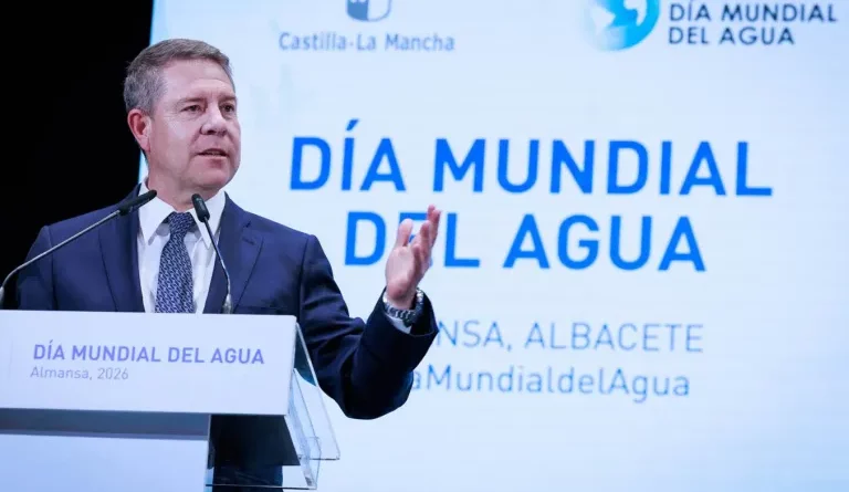 PAGE CONTUNDENTE ANTE EL TRAVASE: «NO DESCARTO QUE LA REGIÓN SE MOVILICE»