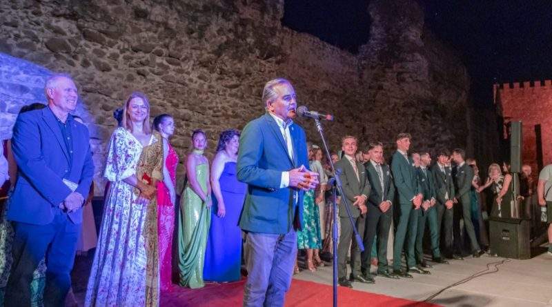 TALAVERA “SE PONE DE MODA” CON LA MUESTRA DE JÓVENES DISEÑADORES Y LA AGUJA DE CERÁMICA