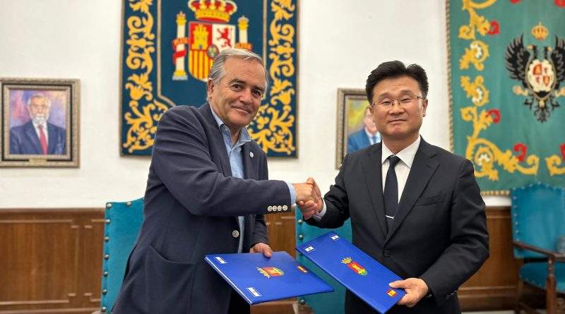 TALAVERA RUBRICA UN ACUERDO PARA IMPULSAR SU CERÁMICA Y TURISMO CON LA CIUDAD COREANA DE ANSEONG