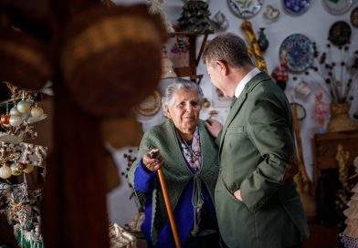 OPINIÓN | ‘MUJERES RURALES: LA GENERACIÓN DE AHORA Y DE SIEMPRE’ POR EMILIANO GARCÍA-PAGE